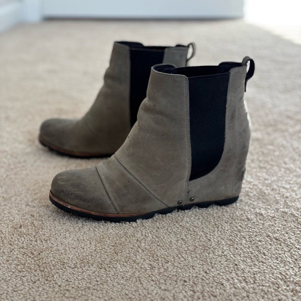 Sorel Lea Wedge Boots